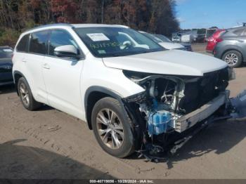  Salvage Toyota Highlander