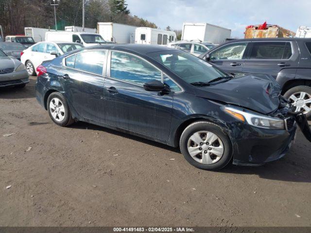  Salvage Kia Forte