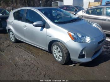  Salvage Toyota Prius c