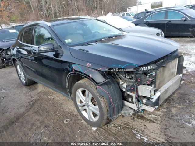  Salvage Mercedes-Benz GLA