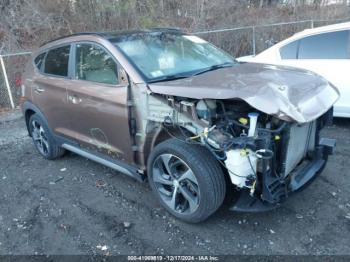  Salvage Hyundai TUCSON