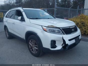  Salvage Kia Sorento