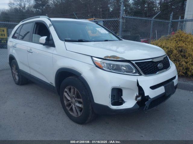  Salvage Kia Sorento