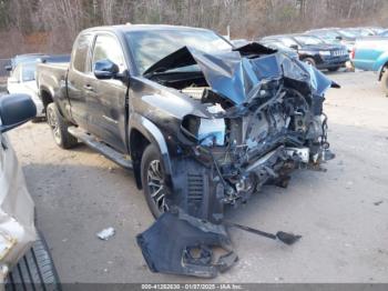  Salvage Toyota Tacoma