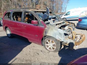  Salvage Chrysler Town & Country