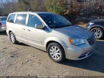  Salvage Chrysler Town & Country