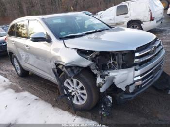  Salvage Toyota Highlander