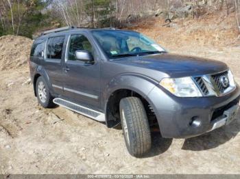  Salvage Nissan Pathfinder