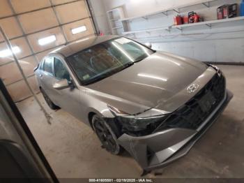  Salvage Hyundai ELANTRA