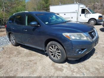  Salvage Nissan Pathfinder