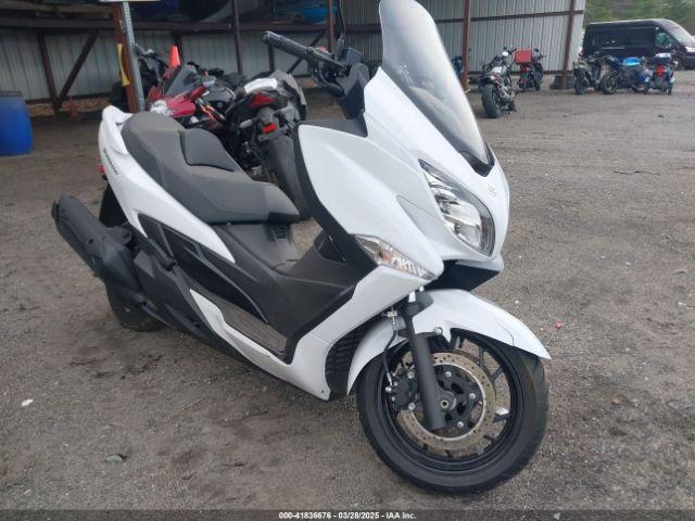  Salvage Suzuki An400