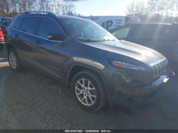  Salvage Jeep Cherokee