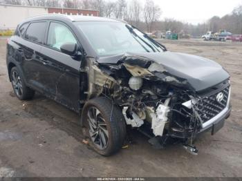  Salvage Hyundai TUCSON
