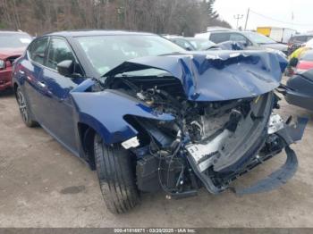  Salvage Nissan Maxima