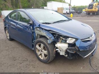  Salvage Hyundai ELANTRA