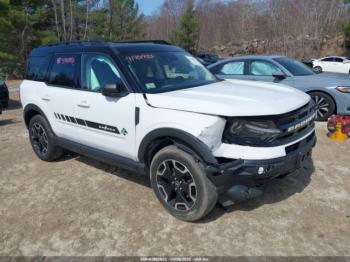  Salvage Ford Bronco