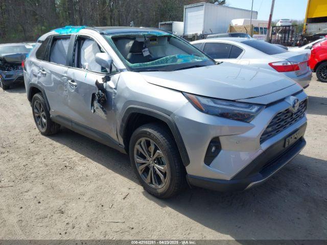  Salvage Toyota RAV4