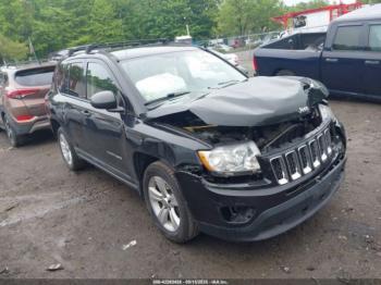  Salvage Jeep Compass