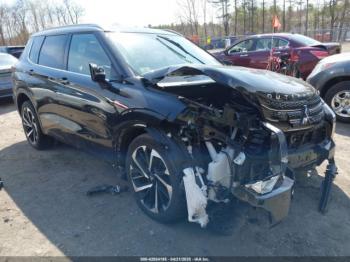  Salvage Mitsubishi Outlander