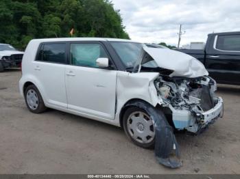 Salvage Scion xB