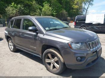  Salvage Jeep Compass
