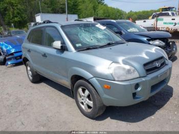  Salvage Hyundai TUCSON