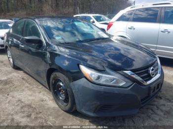  Salvage Nissan Altima