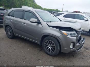  Salvage Kia Sorento