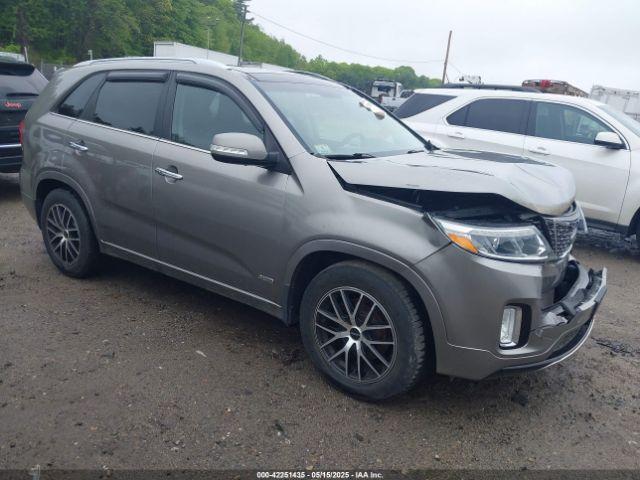  Salvage Kia Sorento