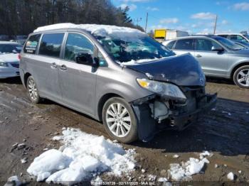  Salvage Toyota Sienna