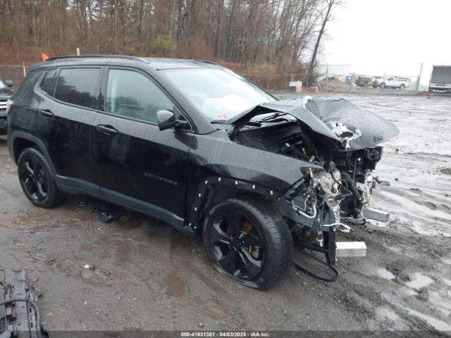  Salvage Jeep Compass