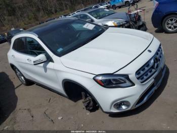  Salvage Mercedes-Benz GLA