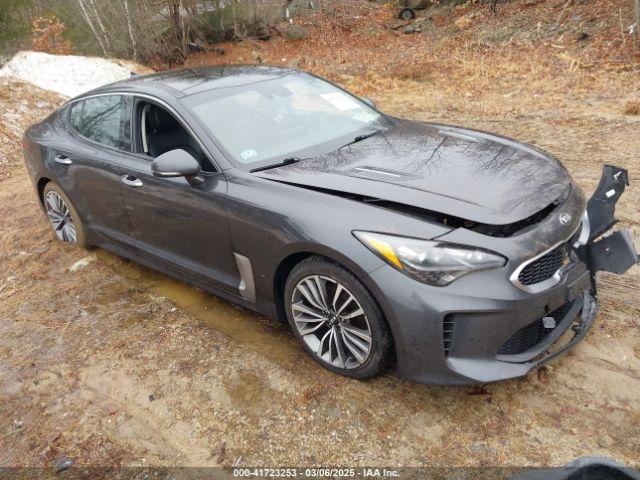  Salvage Kia Stinger