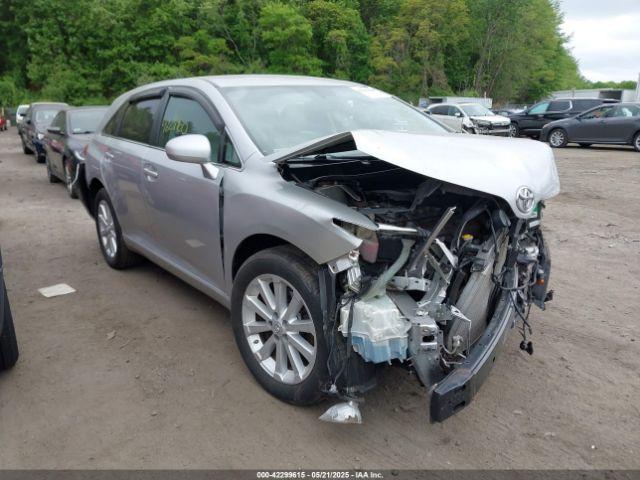  Salvage Toyota Venza