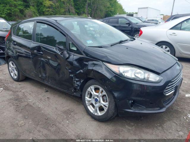 Salvage Ford Fiesta