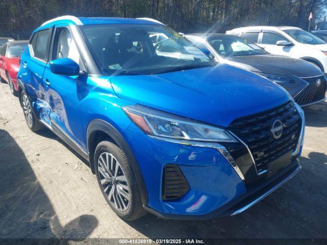  Salvage Nissan Kicks