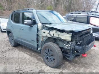  Salvage Jeep Renegade