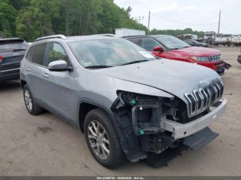  Salvage Jeep Cherokee