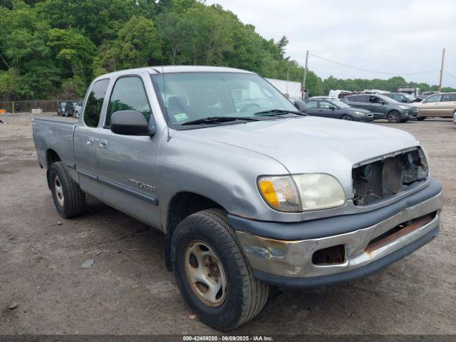  Salvage Toyota Tundra