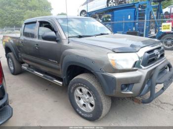  Salvage Toyota Tacoma