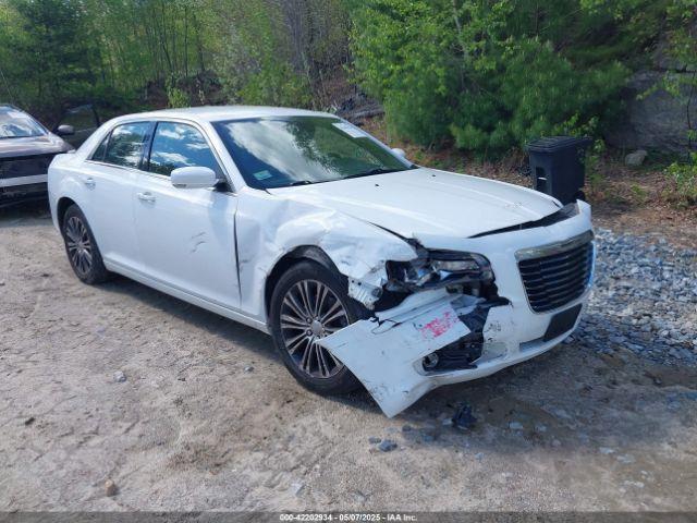  Salvage Chrysler 300