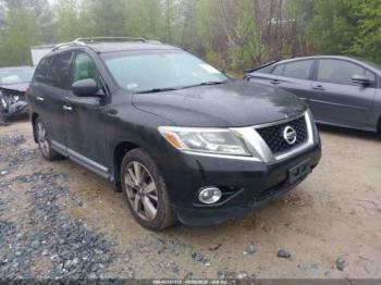  Salvage Nissan Pathfinder