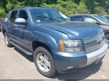  Salvage Chevrolet Avalanche 1500