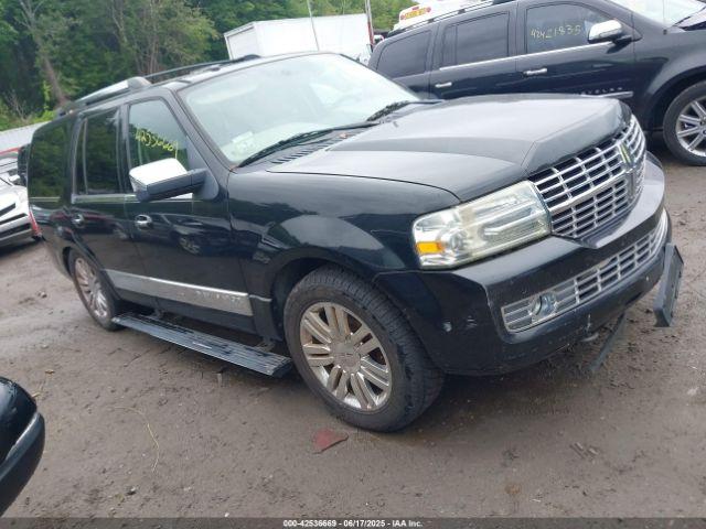  Salvage Lincoln Navigator