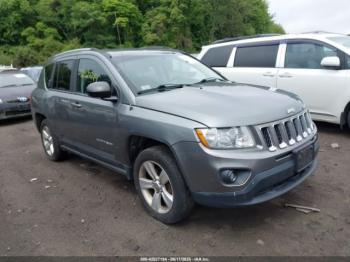  Salvage Jeep Compass