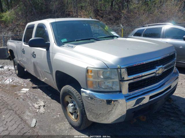  Salvage Chevrolet Silverado 2500