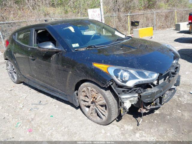  Salvage Hyundai VELOSTER