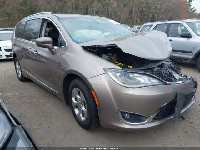  Salvage Chrysler Pacifica