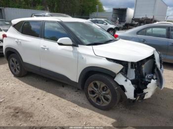  Salvage Kia Seltos