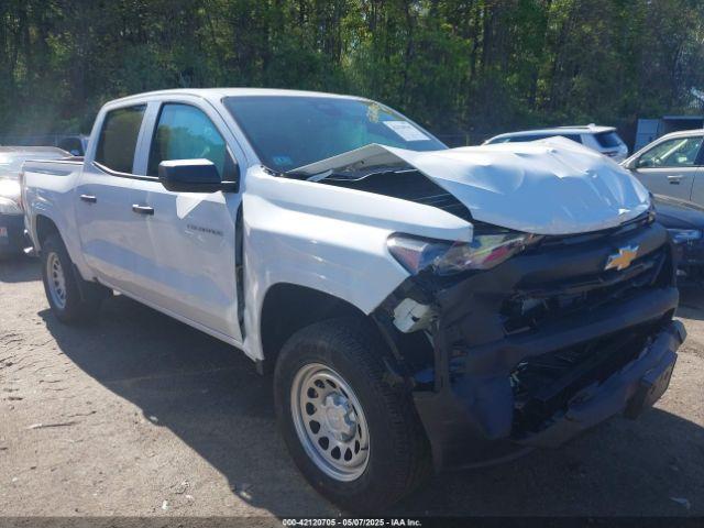  Salvage Chevrolet Colorado